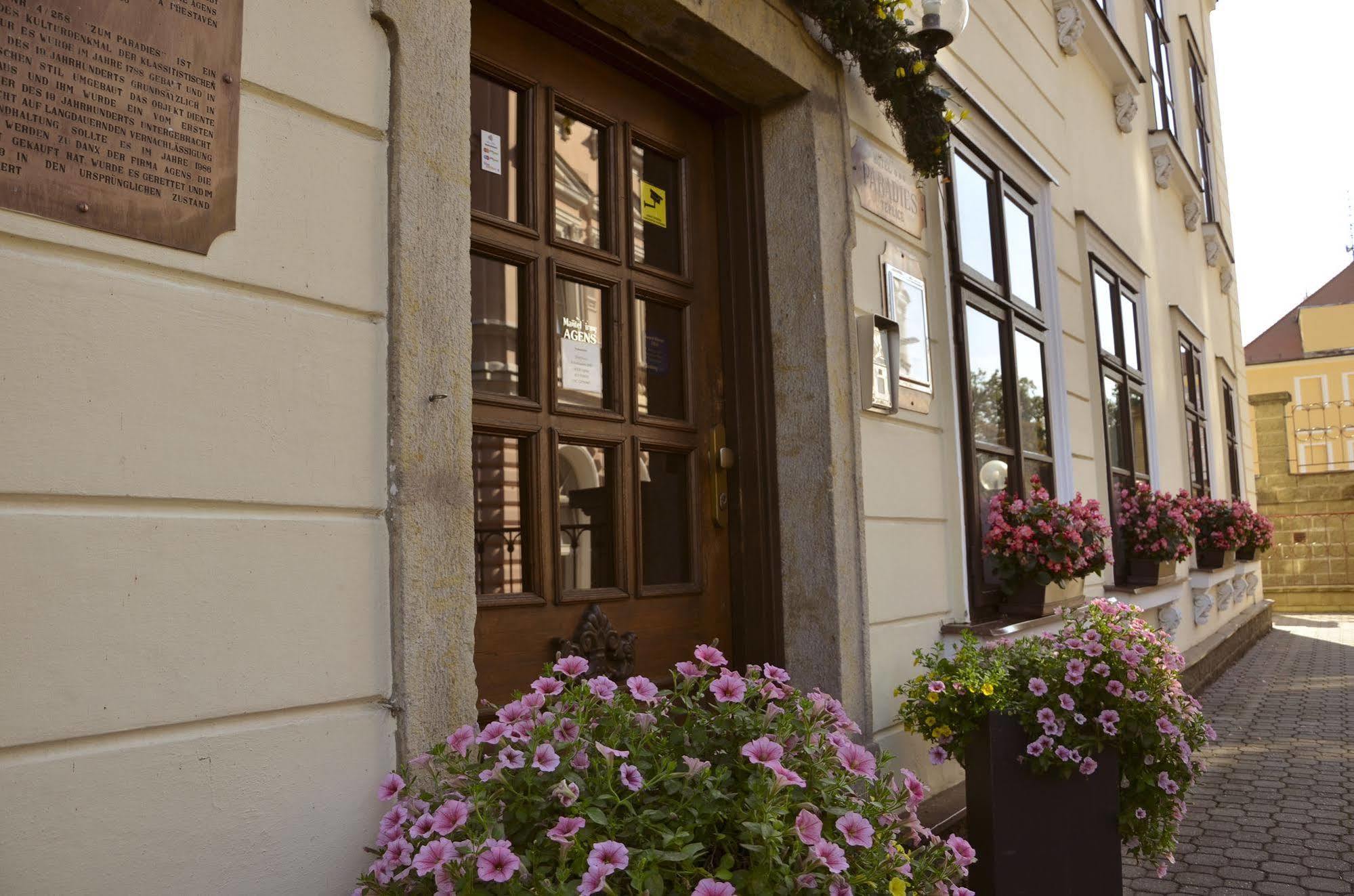 Hotel Paradies Teplice Exterior foto